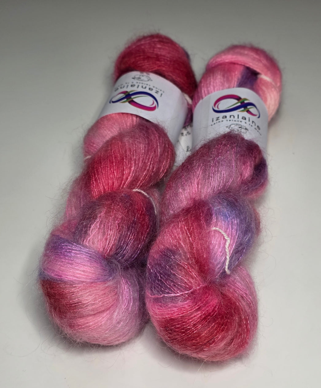 Laine superkid mohair et soie, teinte à la main, couleur douceur, teinturière artisanale