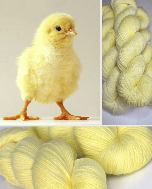 laine mérinos couleur jaune poussin izanlaine teinturière artisanale laine à chaussettes