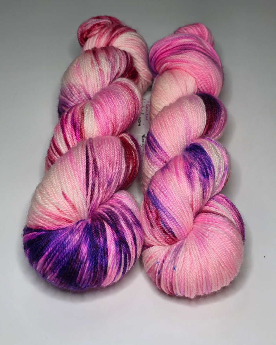 Laine mérinos, teint à la main, couleur douceur, teinturière artisanale